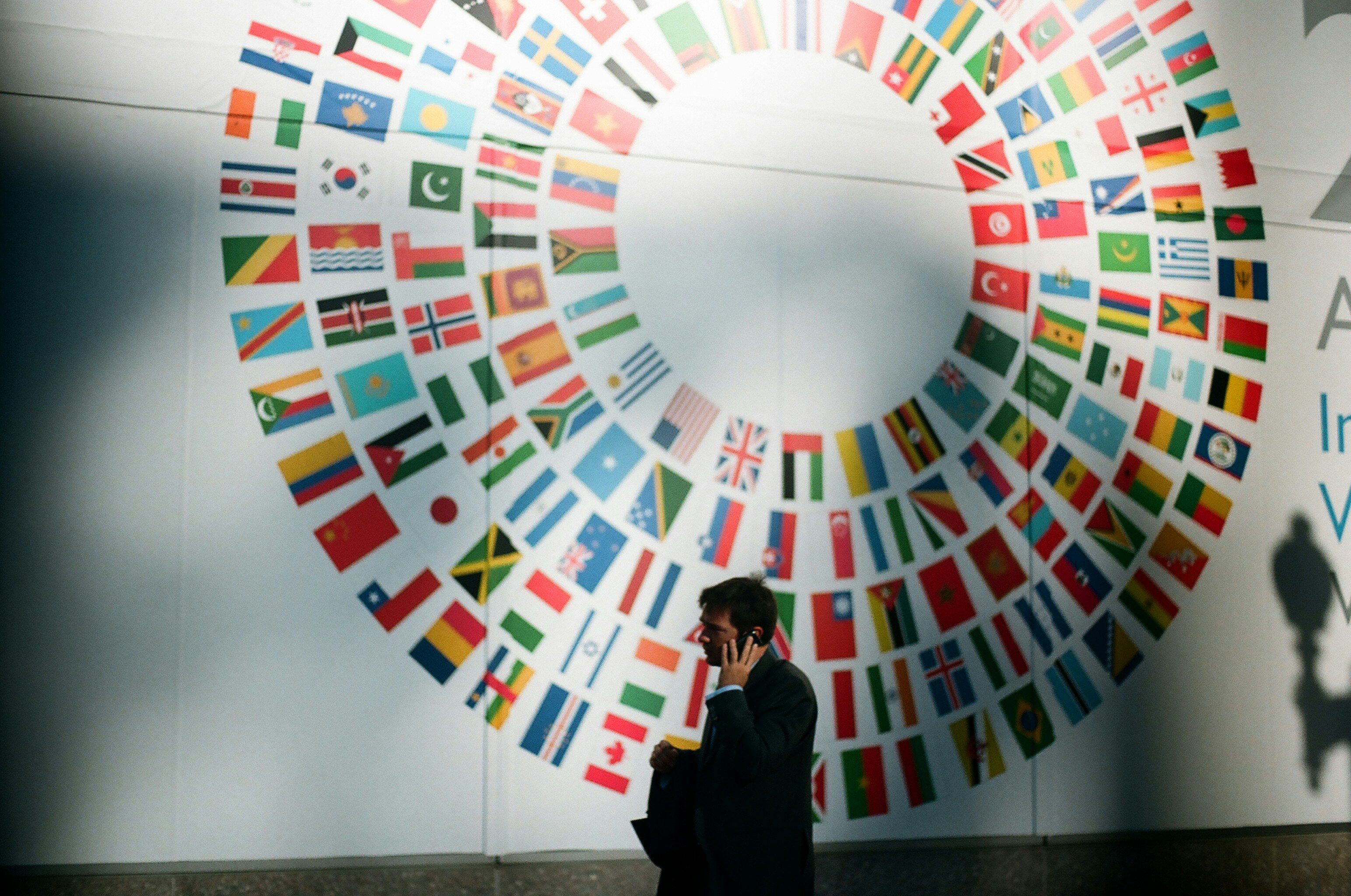Relations internationales et environnement des entreprises